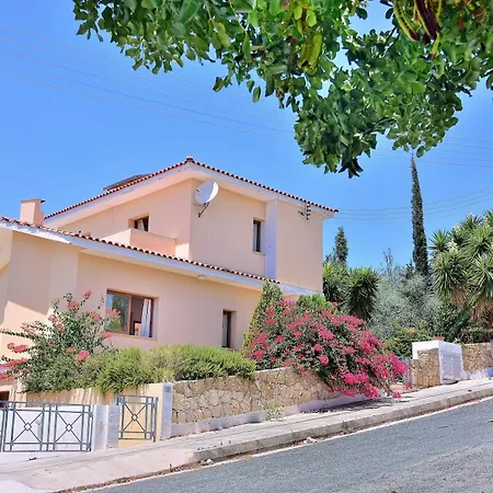 Coral Sun Villa Peyia